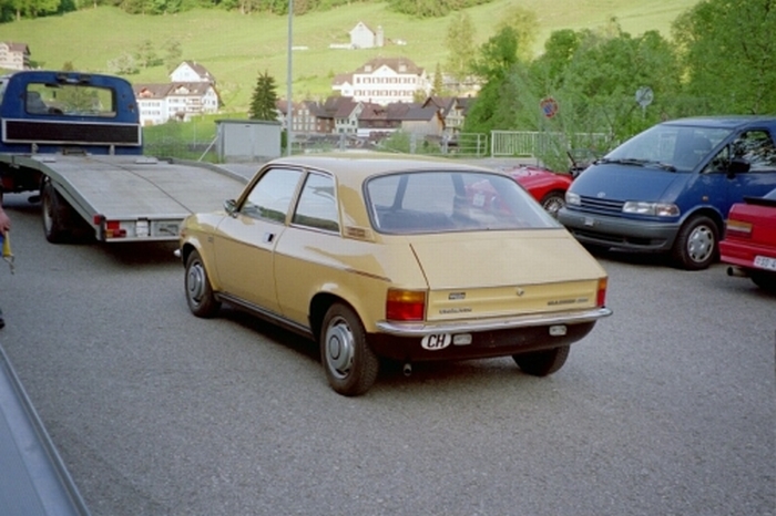 Austin Allegro 1300 006.jpg